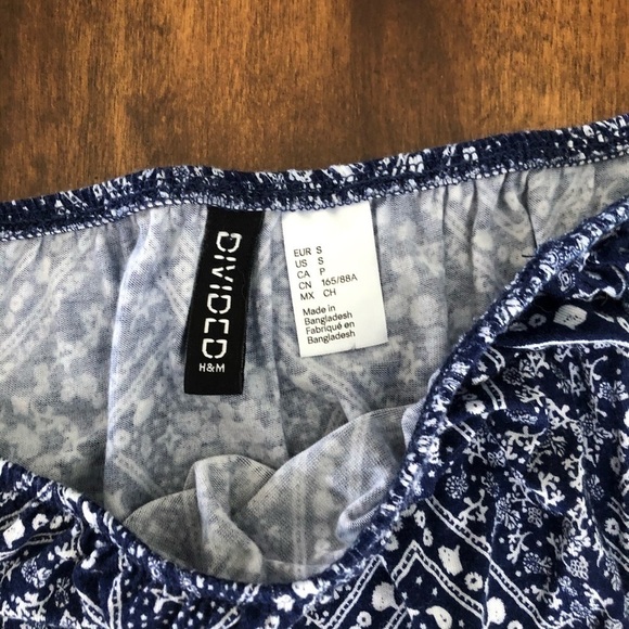 H&M Off Shoulder Long Sleeve Crop Blue Top Size S - Picture 2 of 5